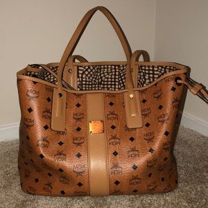 MCM Tote (medium size)